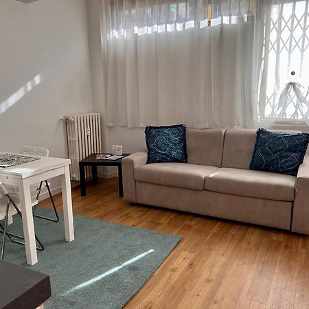 Cute Flat - Best Price - Wi Fi - Ac - Tv فلورنس المظهر الخارجي الصورة